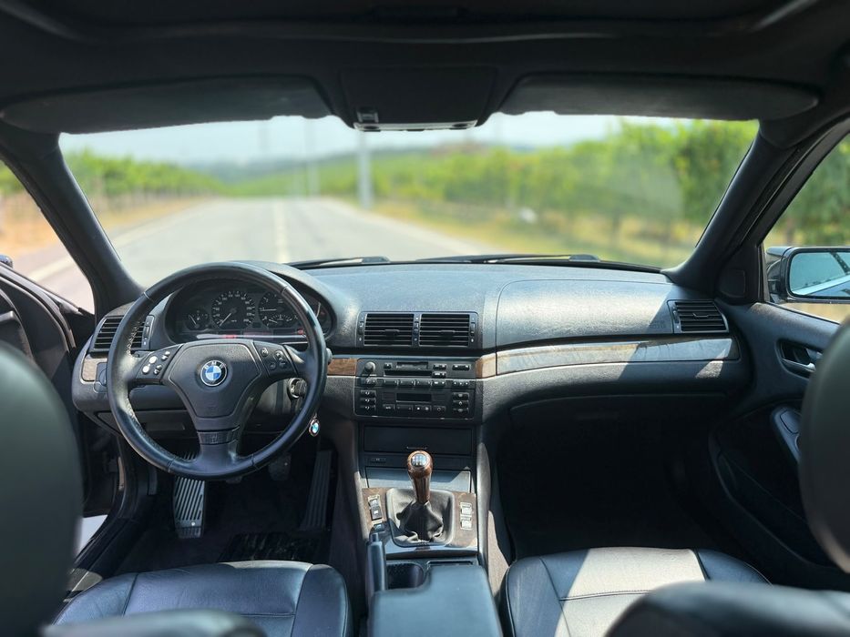 BMW 323 — fotografia 6