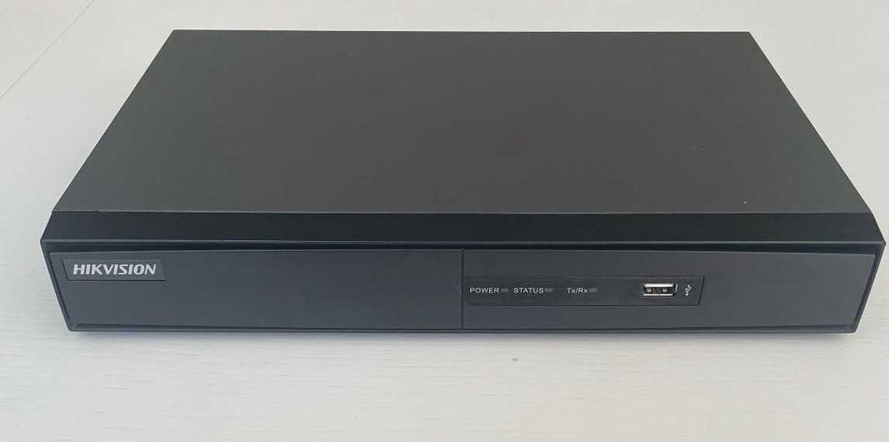 Видеорегистратор Hikvision DS-7204HFI-SH  HDD 1 TB