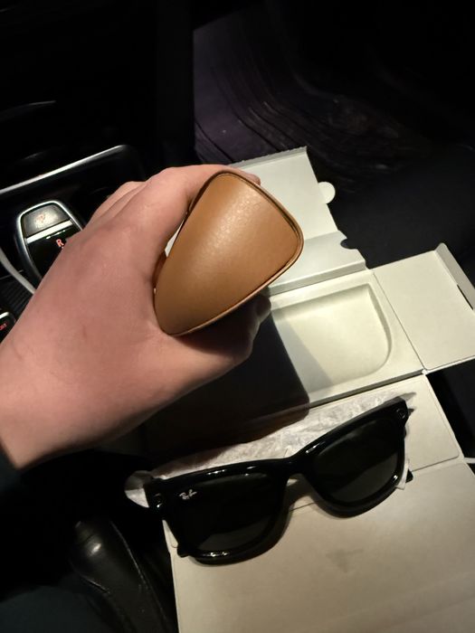 Продам Очки Ray Ban Wayfarer RW4008 новые