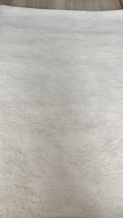 Dywan biały pluszowy 117x170