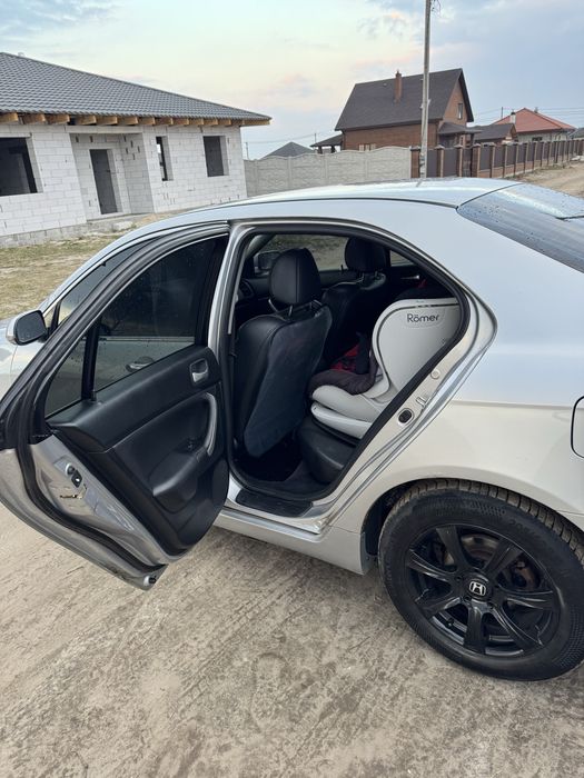 Honda Accord 7  2004р