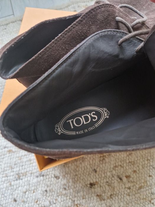 Tod's Suede Desert boots