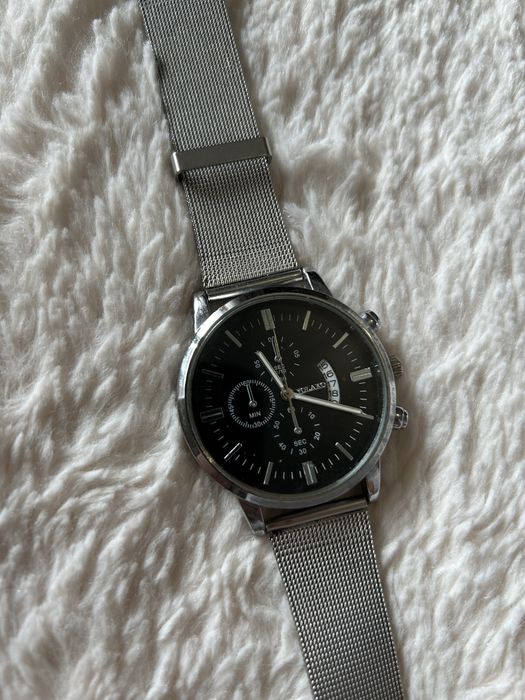 Relógio Prateado de Homem