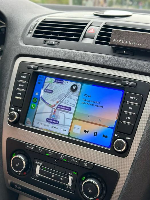 Магнітола Skoda Octavia A5 Yeti CarPlay навігація