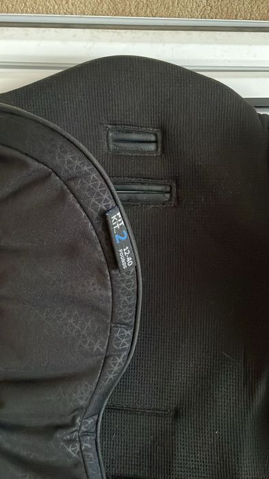 Автокрісло Chicco Fit4 (0–45 кг) — ідеальний стан, майже нове