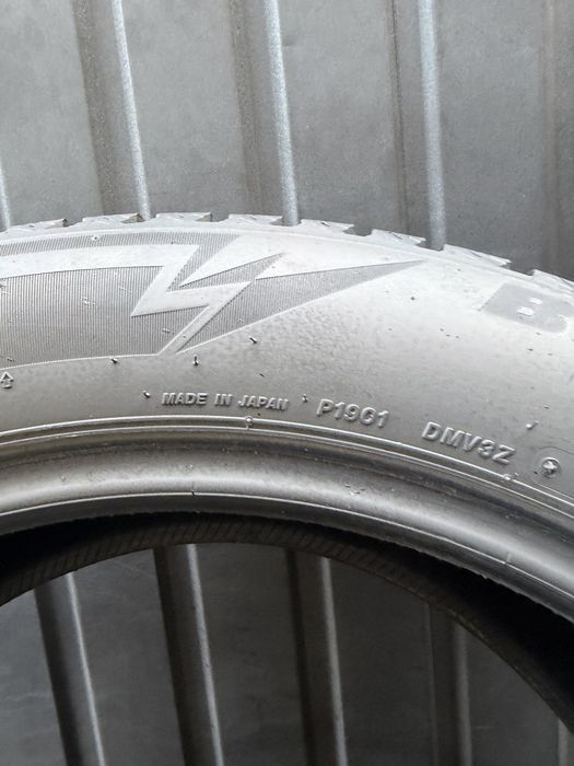 Зима 4шт Bridgestone Blizzak DM-V3 235/55 R20 102T