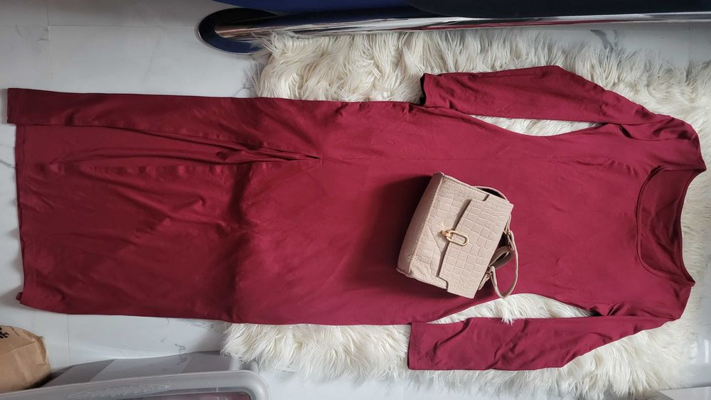 Sukienka bordowa dresowa z rozcięciem XS długi rękaw nowa