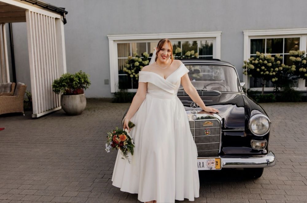 Suknia ślubna ecru z gorsetem + doczepiany tren