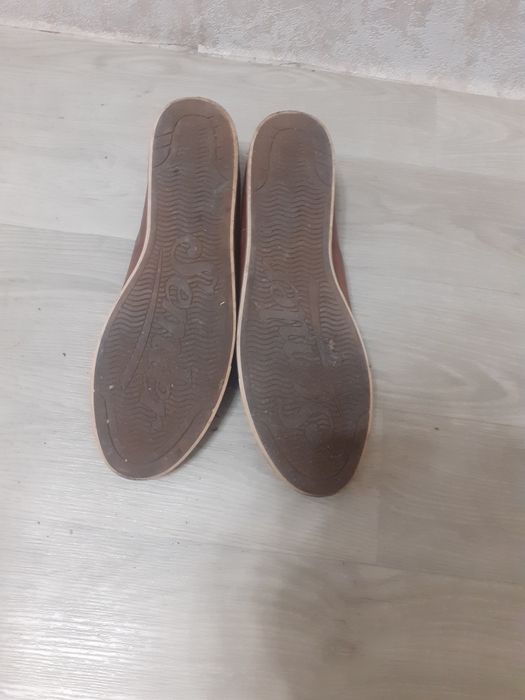 Продам кроссовки, 46 размер.