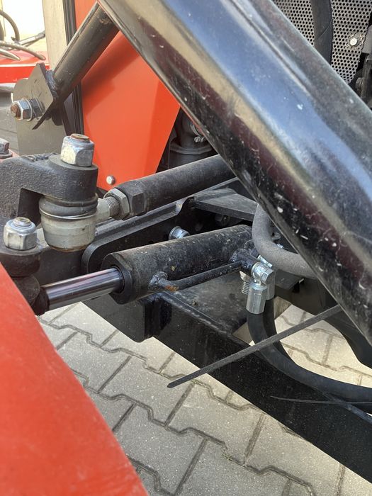 Mf 235 tur wspomaganie