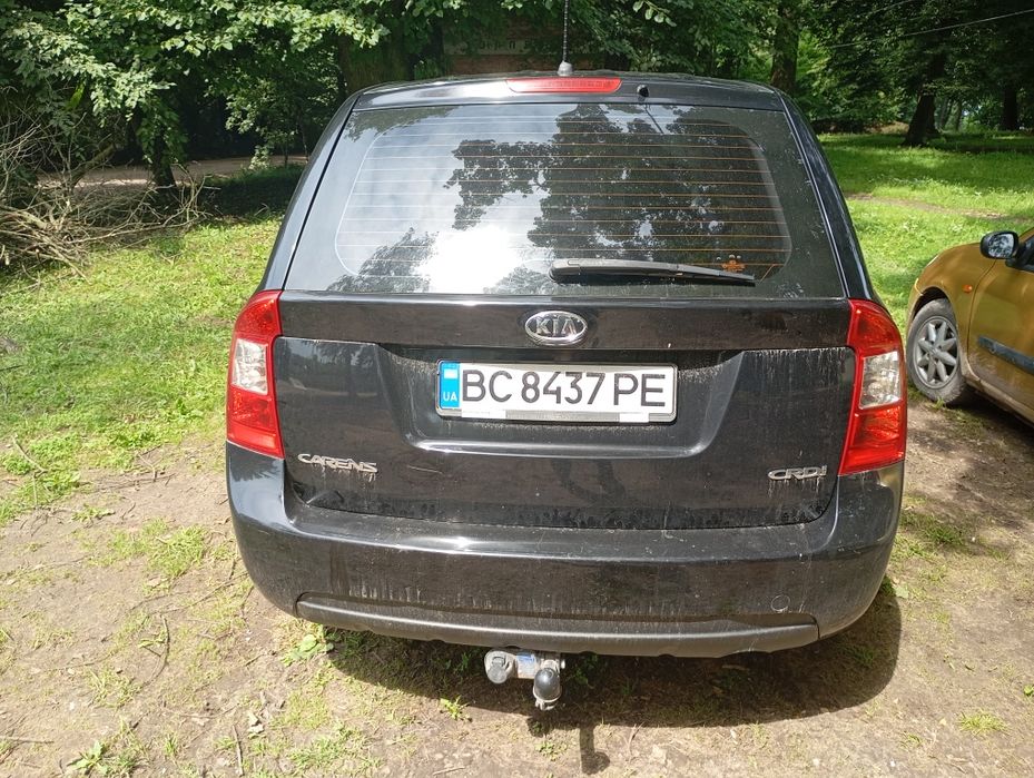 Кіа Каренс 2010р.Омін.