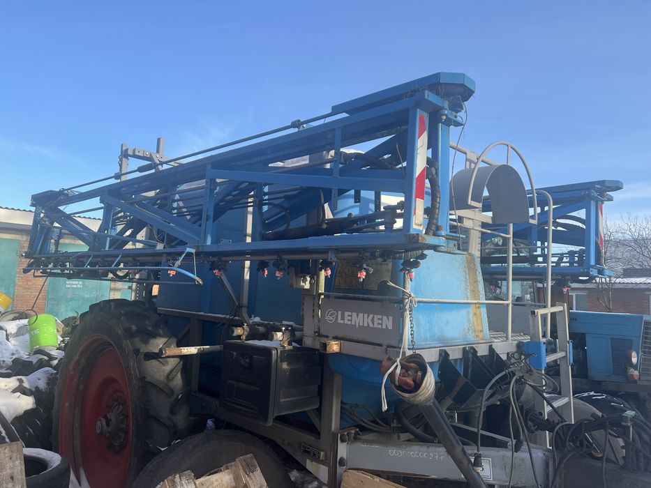 Продам обприскувач LEMKEN