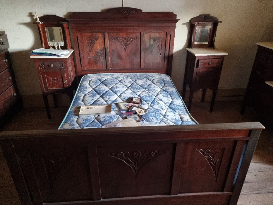 Mobilia de quarto - finais do século XIX