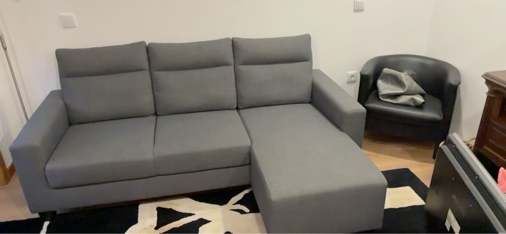 Sofá 3 lugares com chaise