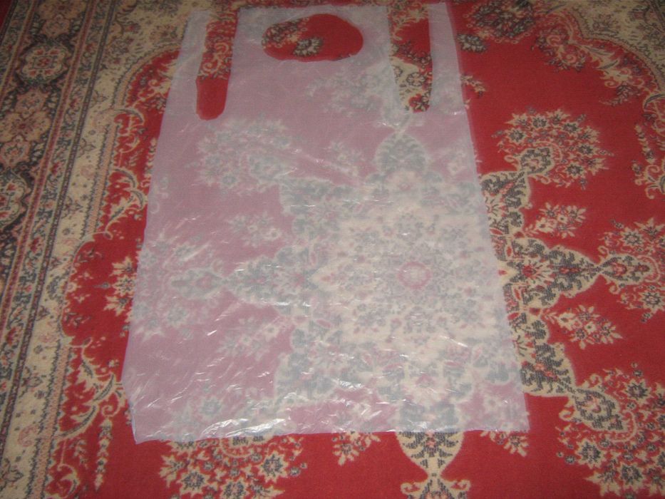 Фартук полиэтиленовый  (40 коп - 1 шт)