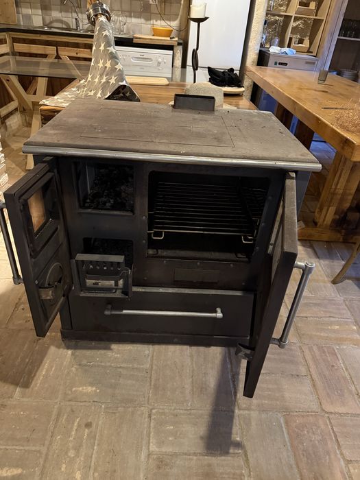Forno a lenha como novo