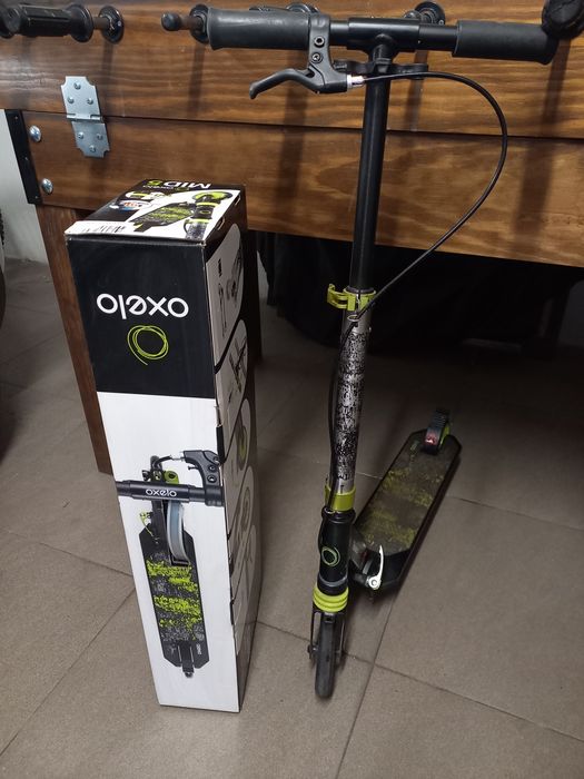Trotinete com travão e suspensão OXELO  MID 5