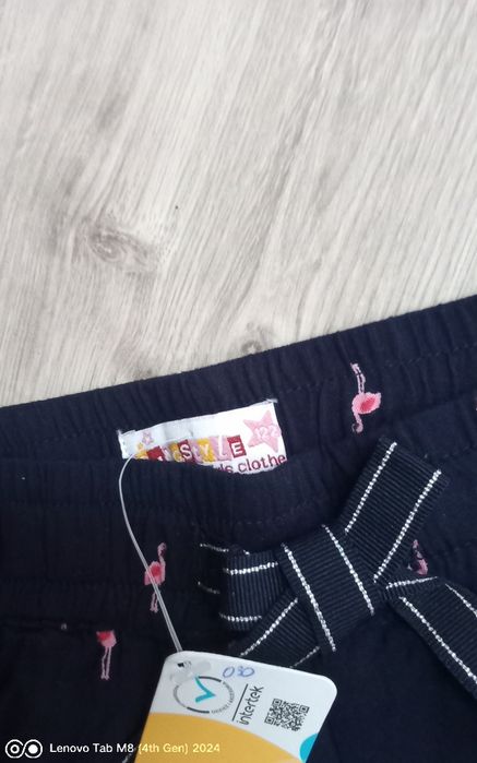 Spodnie letnie dziewczęce r.122 *