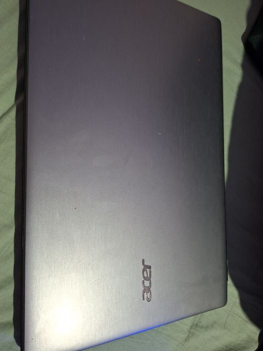 2 portáteis sem carregador