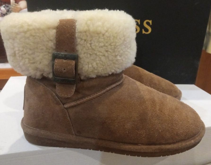 Продам женские зимние кожаные сапоги дутики Bearpaw угги