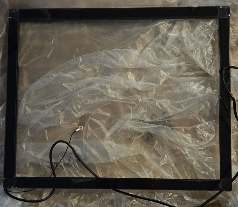 Сенсорний 17" тач екран з usb,  17″ High‑Quality IR Touch Frame