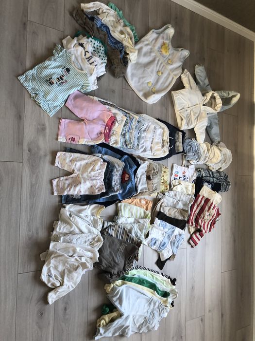 Zestaw ubranek niemowlęcych 54-68