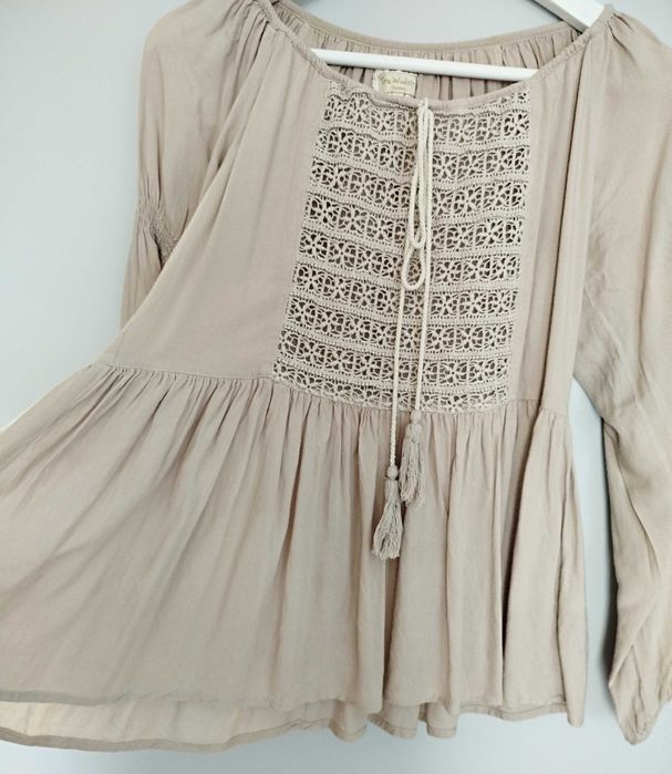 Beżowa bluzka boho Tina Wodstrup Rozmiar S 100 % rayon wiskoza