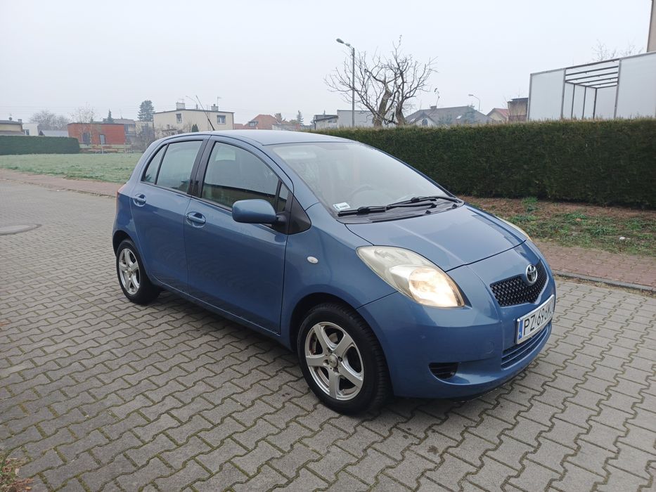 Toyota Yaris 1.3i Bardzo ładna /Klima