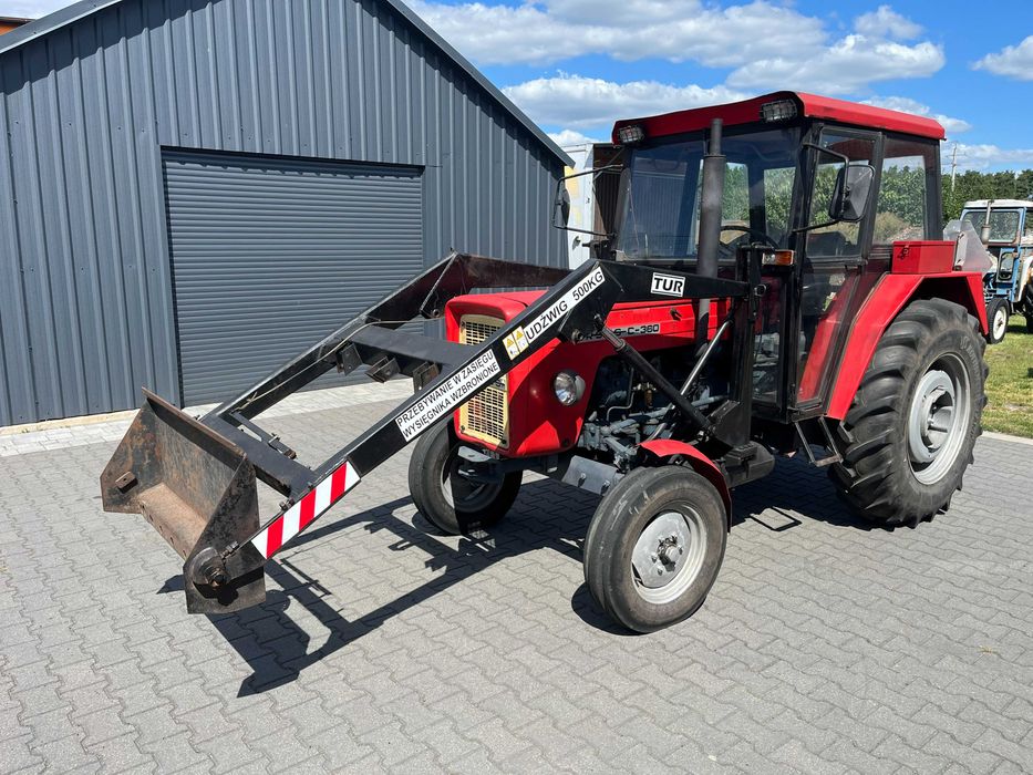 Ciągnik URSUS C-360 z turem