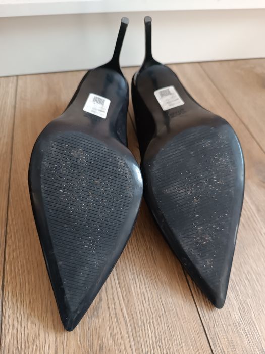 Czarne szpilki rozmiar 46