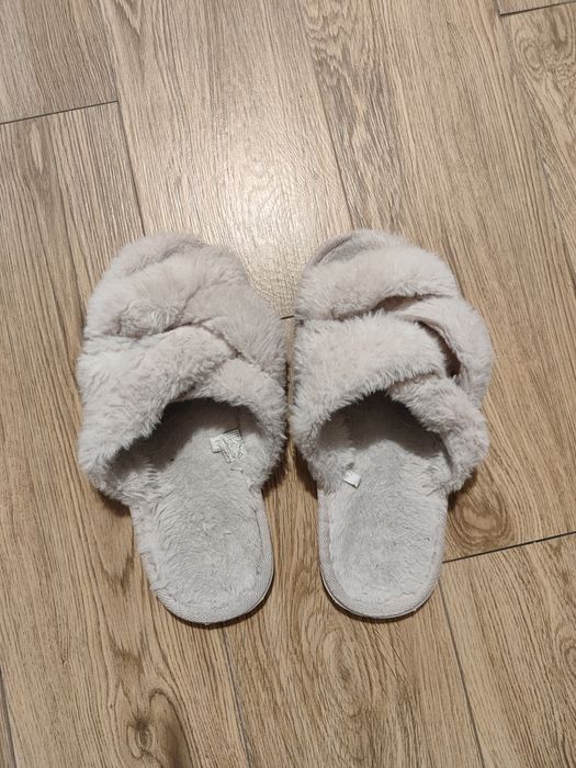 Kapcie rozmiar 38/39