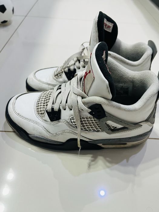 Air Jordan 4 White Cement 2025