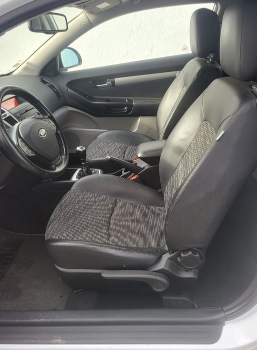 KIA Pro Ceed  Scoupé 1.4 DOHC 16v 109cv  165mil km