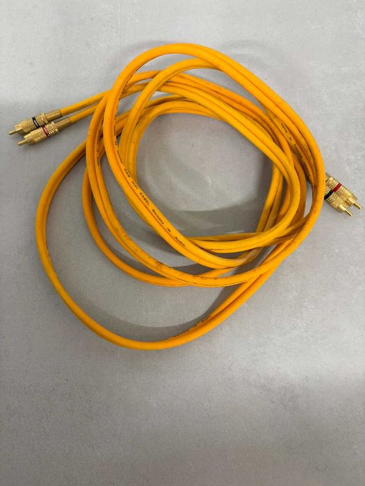 LOTE de Cabos diversos (HDMI, etc), 2 switch de rede e transformadores