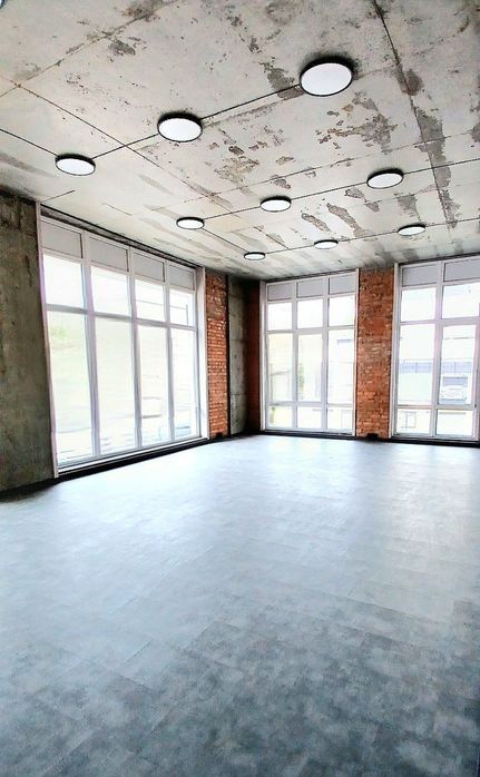 Здається приміщення комерційного призначення