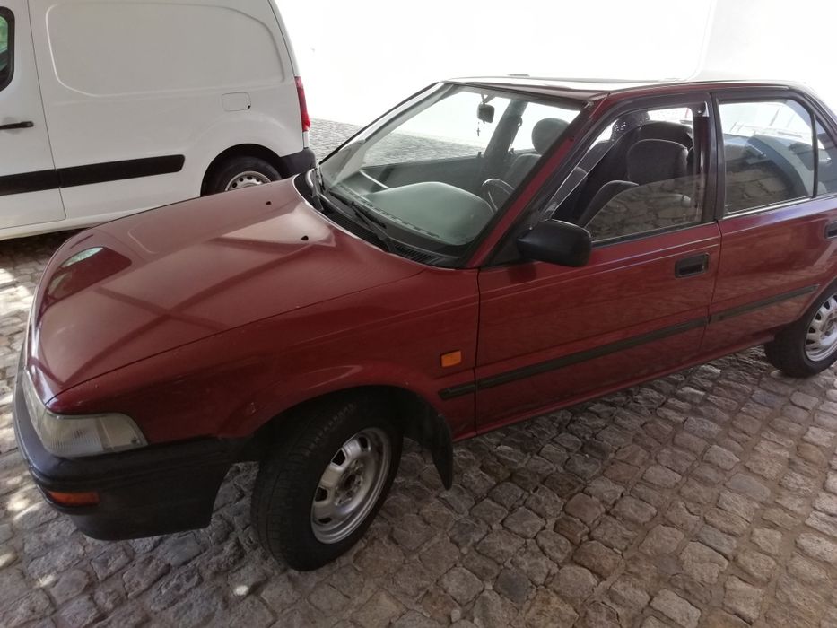 Toyota corolla 1300 gasolina