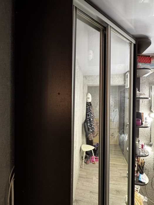 Продам шкаф купе угловой