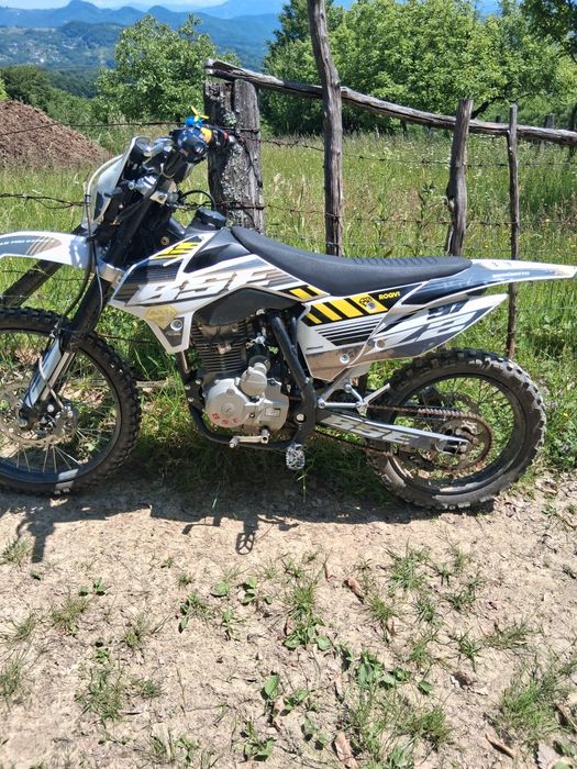 Продам на повнуму ходу