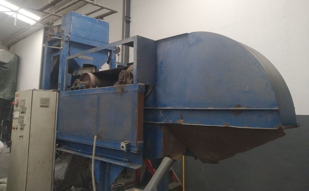 Vende-se equipamento de separação/ descontaminação de metais