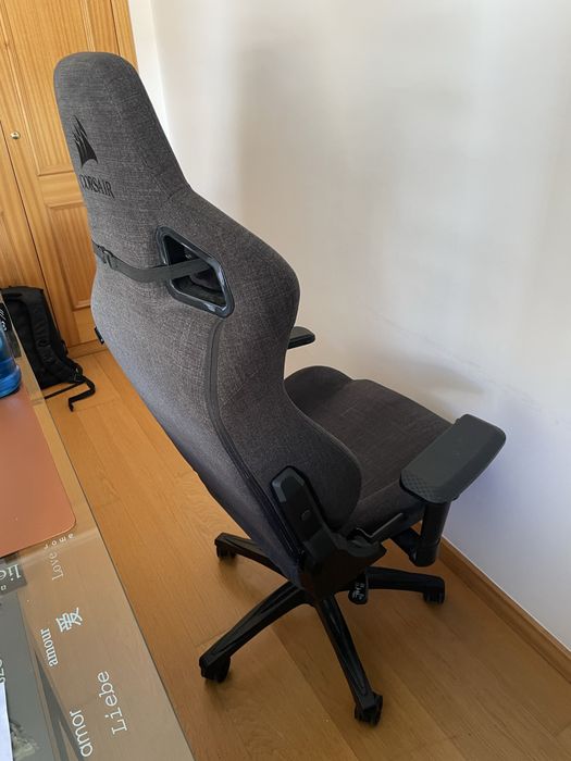 Cadeira Gaming CORSAIR T3 Rush