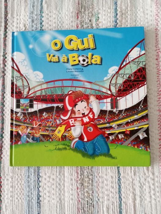Book - O Gui Goes to the Ball by Carlos Campos