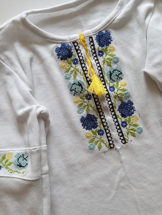 Вишиванка на дівчинку 116-122 розмір