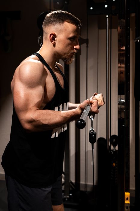 Нутріціолог, фітнес-тренер