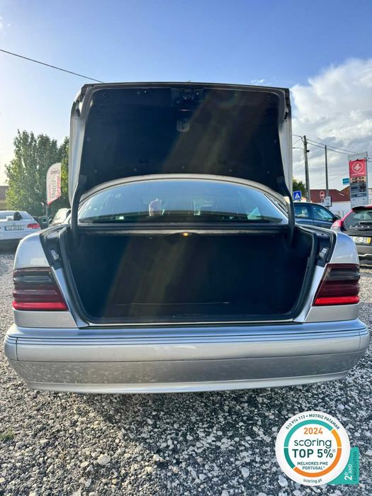 Mercedes-Benz E 270 CDi