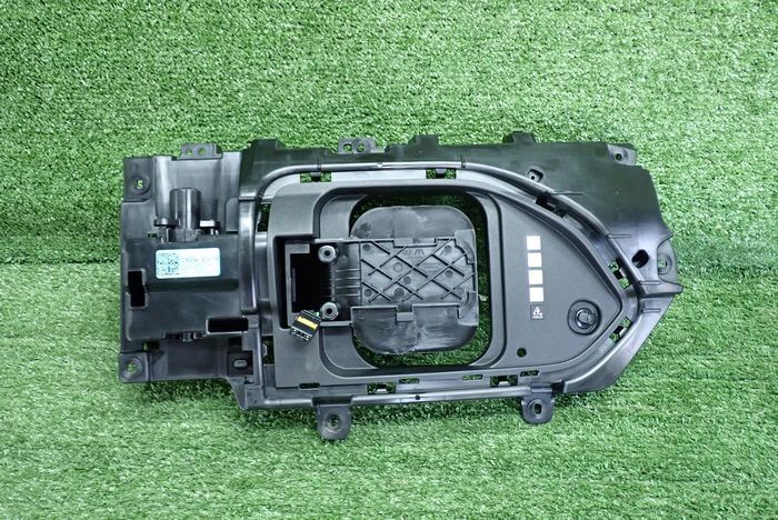 HYUNDAI KONA II EV ELECTRIC 23- gniazdo do ładowania 863CC-HF710