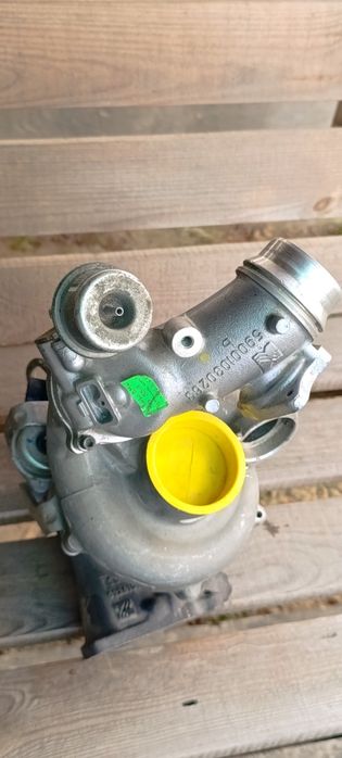 Турбина BMW K26-2871  3.0sd, 3.5d  Bi-Turbo BMW 3 series E90 E91 E92 E93 BMW 5 series E60 / E61, BMW 6 series E63 E64 BMW X3 E83 BMW X5 E70 BMW X6 E71