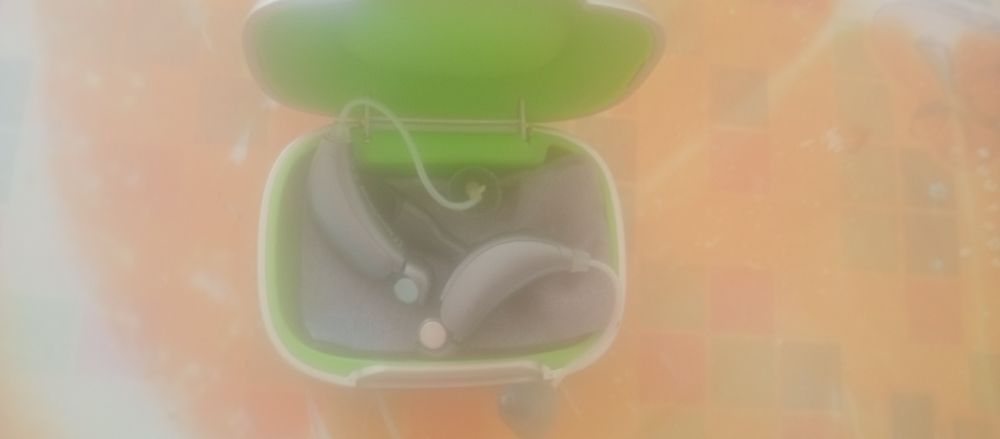 Продам слуховий апарат недорого