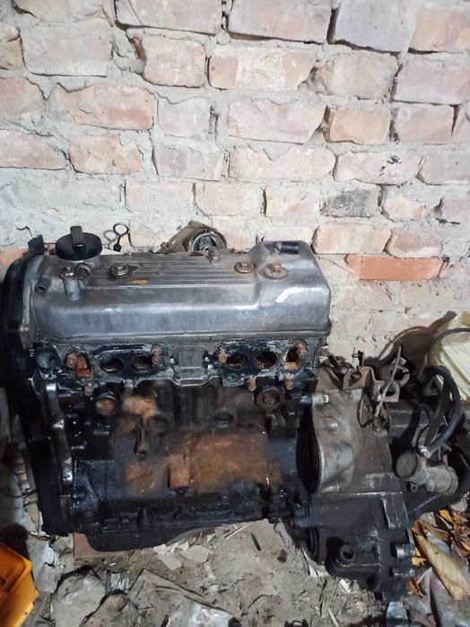 Двигун g63b з МКПП