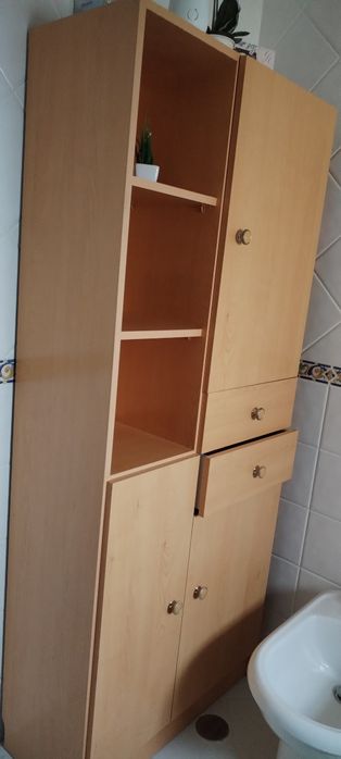 Móvel de casa de banho