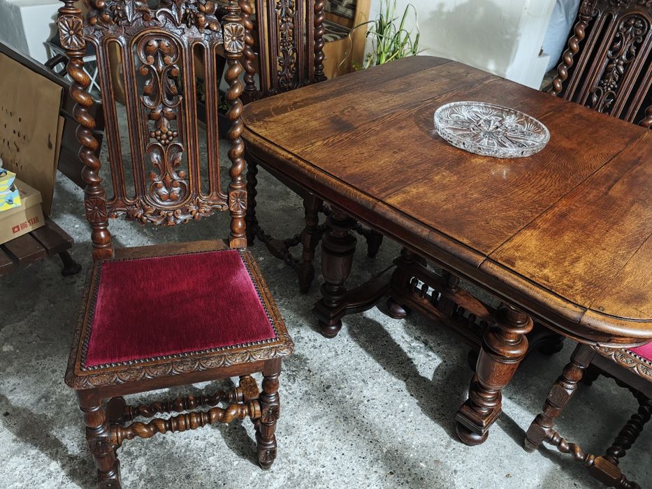 Stół+ 4 krzesła -okazja bardzo dobry stan